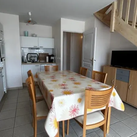Superbe Duplex 2 Pres De La Mer Avec Balcon - Fr-1-730-14 *